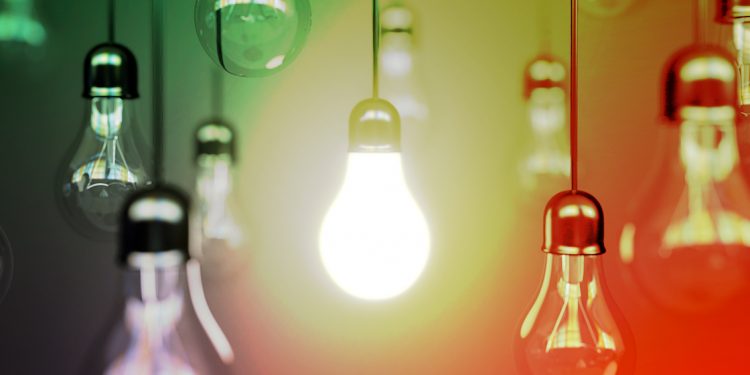 Poner focos vs. Diseñar iluminación